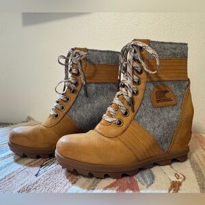 Sorel Lexie Wedge waterproof leather boot, camel leather and gray felt
